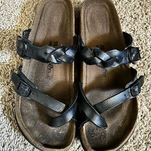 Aerothotic Black Braided Sandals